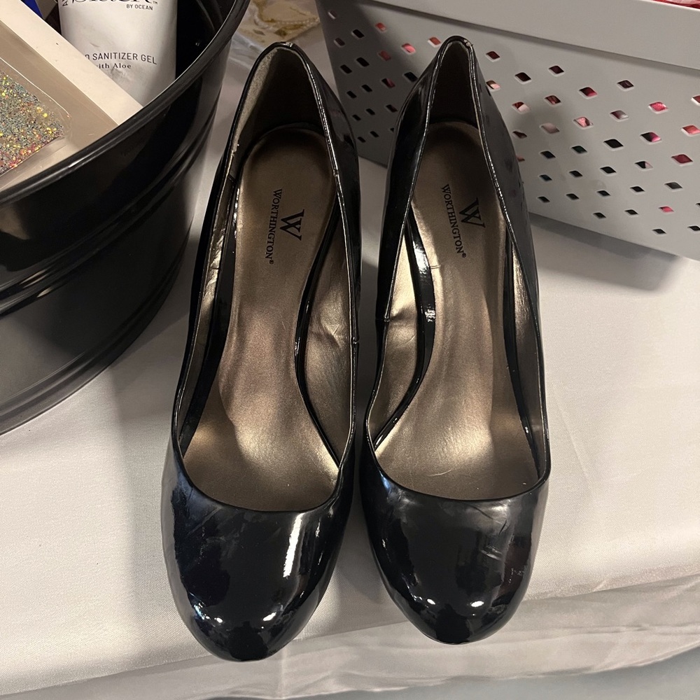 Black heels